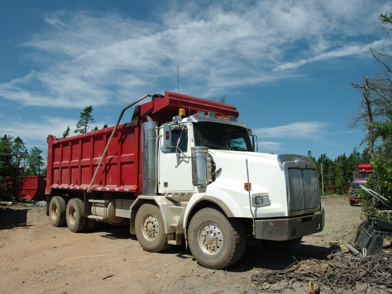 Applications of Dump Truck Tarp Systems