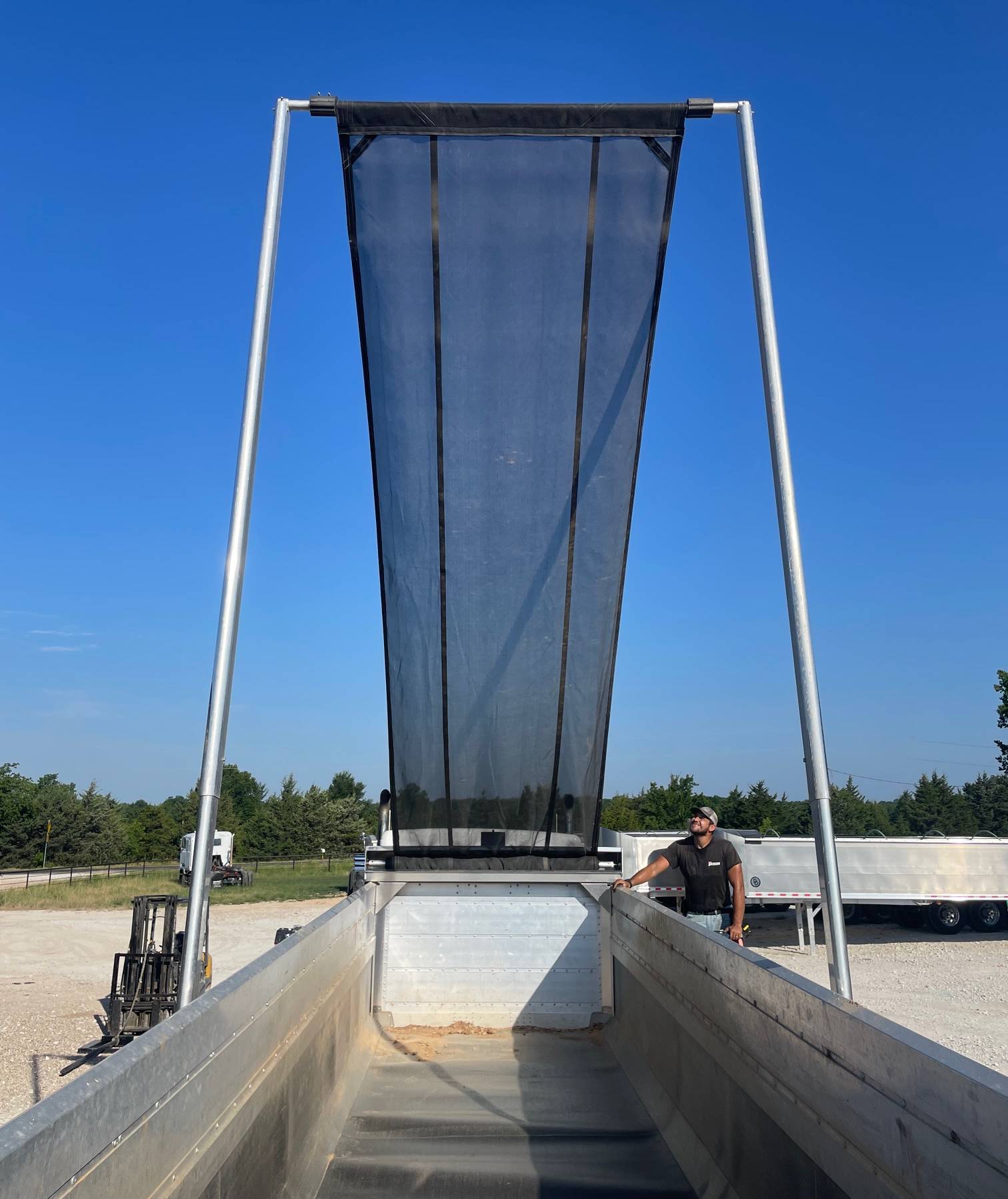 Dump Truck Tarp System