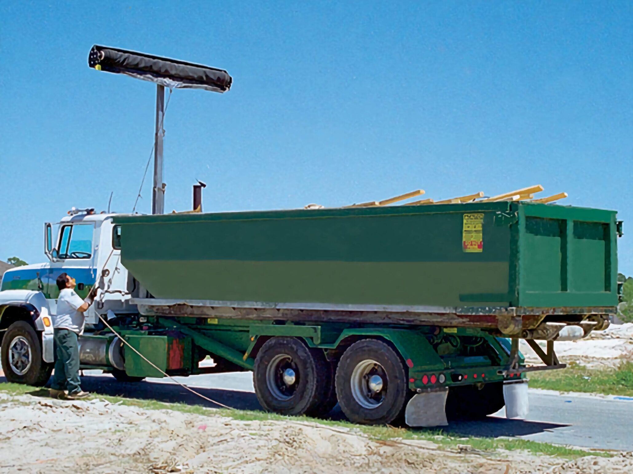 Donovan HY-Tower Armless Tarp System for Roll-Off Containers