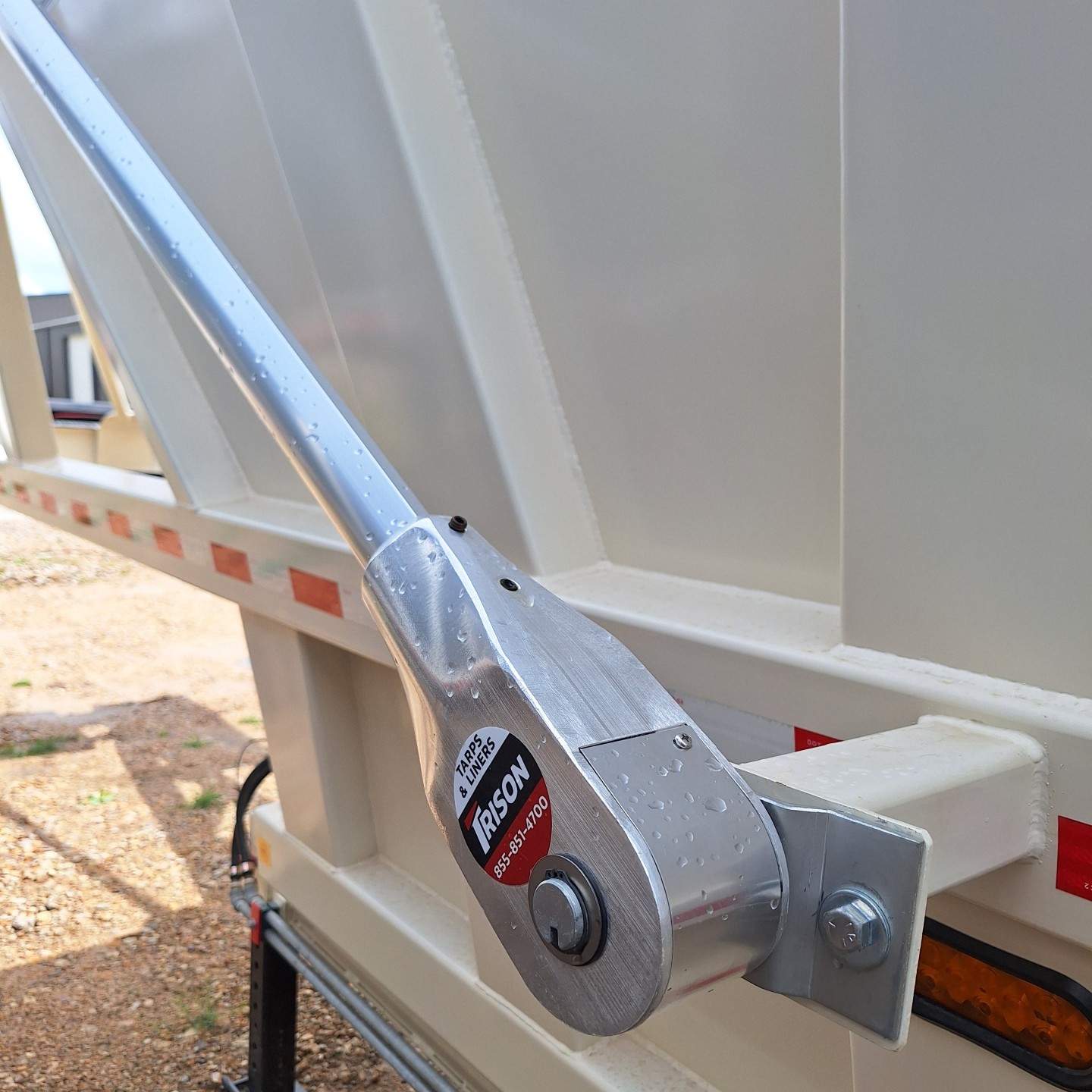 Heavy-Duty Electric Flip Tarp System for Belly Dump Trailers